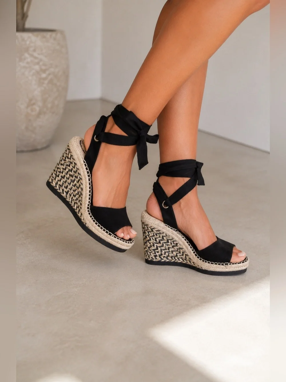 Vince Camuto Women's Bendsen Espadrille Wedges Size 8.5